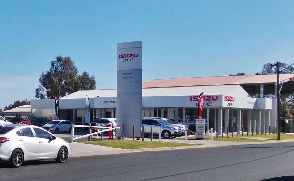 Sainsbury Dubbo Isuzu UTE