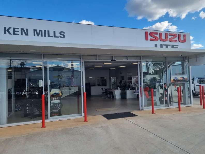 Ken Mills Isuzu UTE