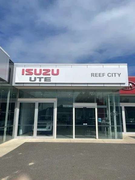 Reef City Isuzu UTE