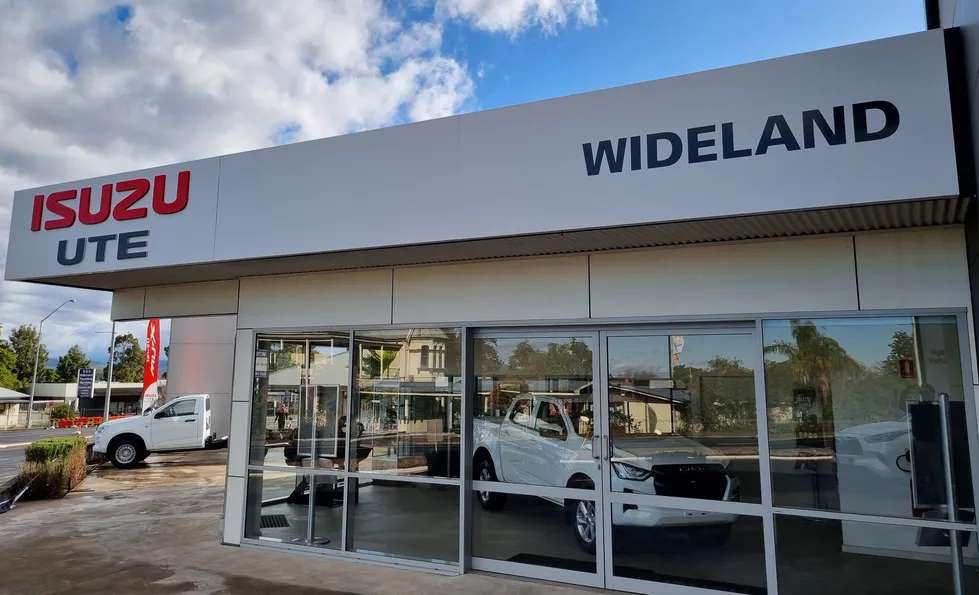 Wideland Isuzu UTE