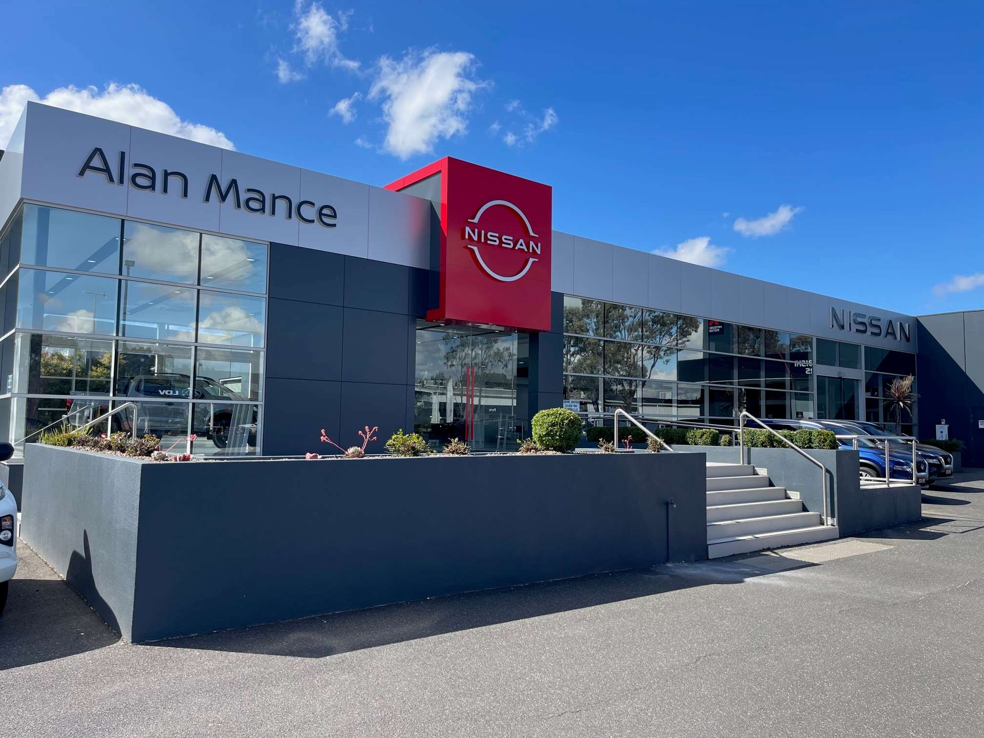Alan Mance Nissan