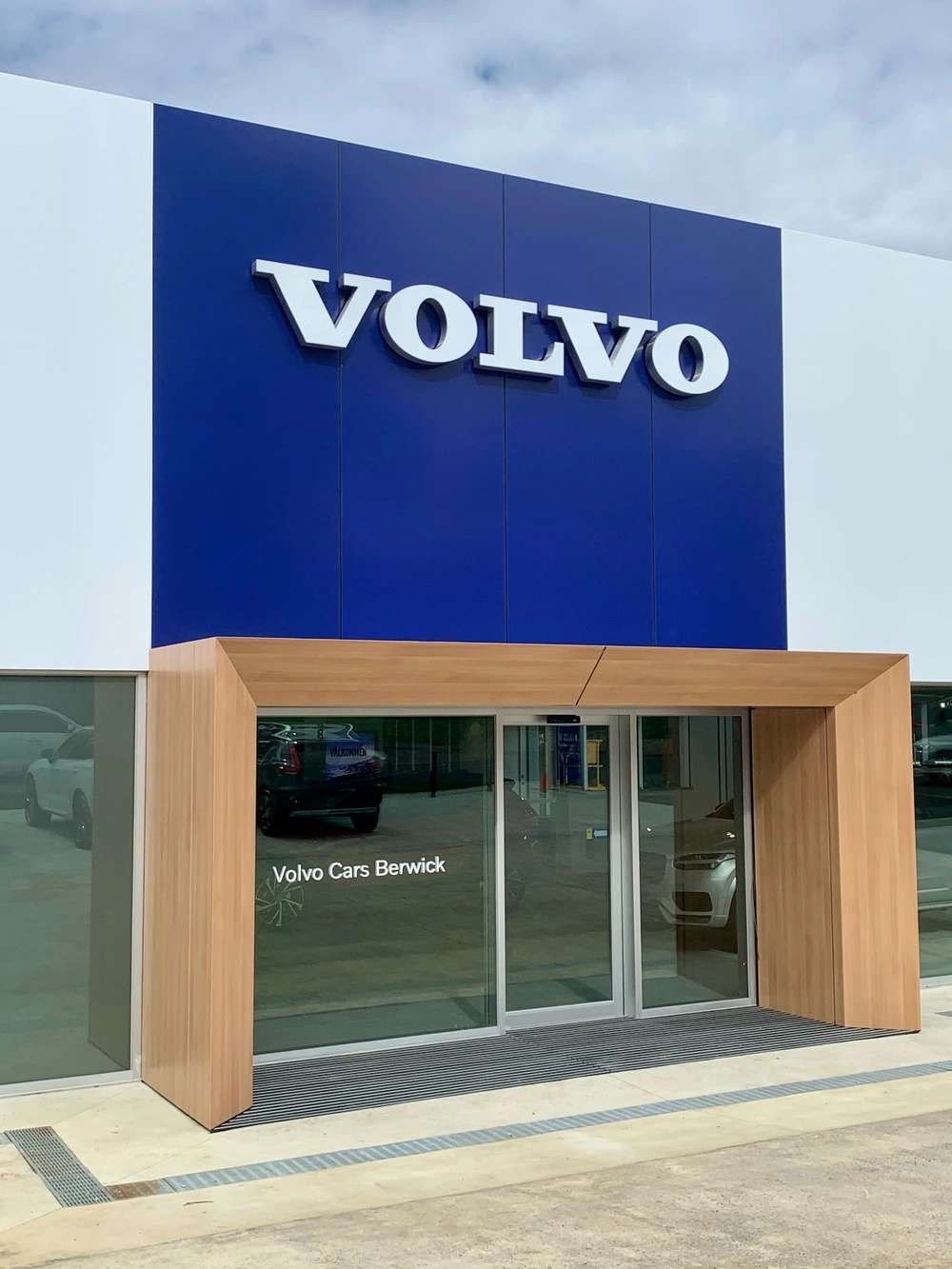 Volvo Cars Berwick