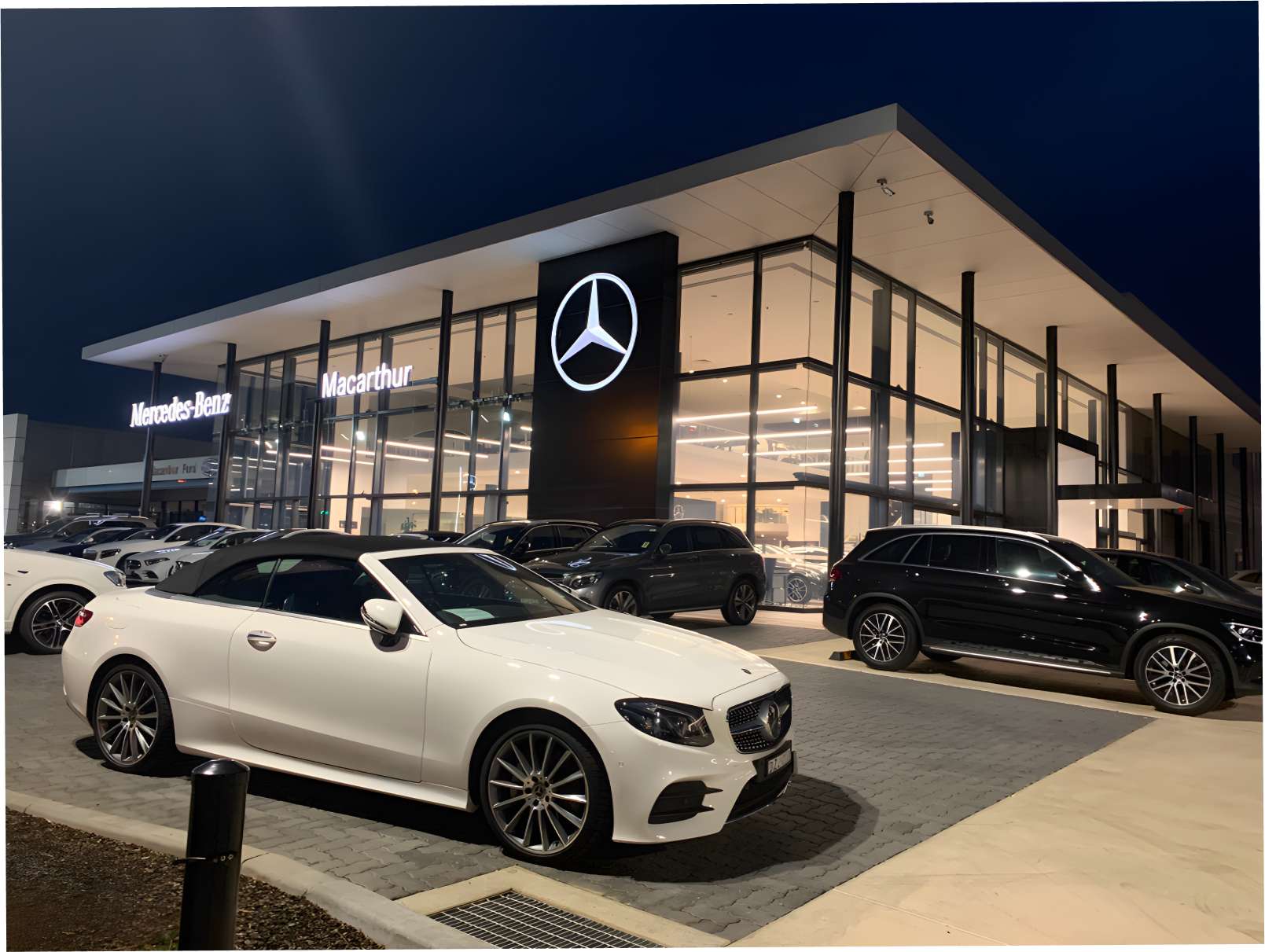 Mercedes Benz Macarthur